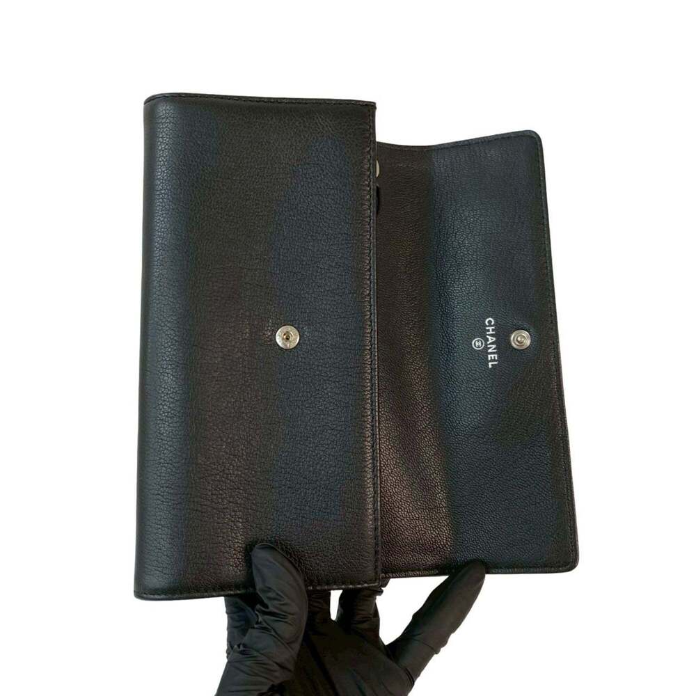 CHANEL Authentic Black Leather Logo Wallet - Picture 7 of 10